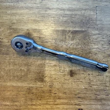 Craftsman Overdrive CMMT82110  1/4" Drive 180 Tooth Gunmetal Chrome Ratchet