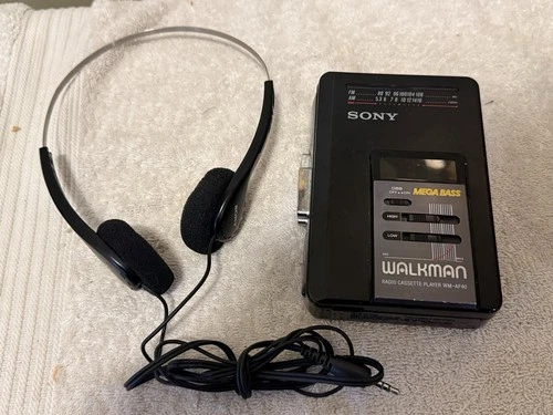 Sony Walkman WM-FX33 Cassette Player with Mega Bass-READ DESC