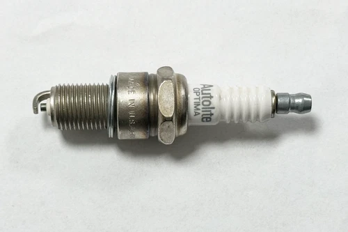 MOTORCRAFT IGNITION SPARK PLUG AGS22C - Picture 5 of 10