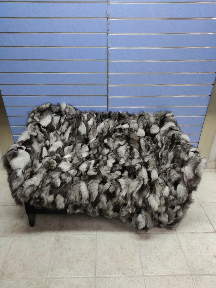 Manta/colcha de piel de zorro escarcha plateada de lujo de piel de zorro escarcha real  Foto 4 de 4