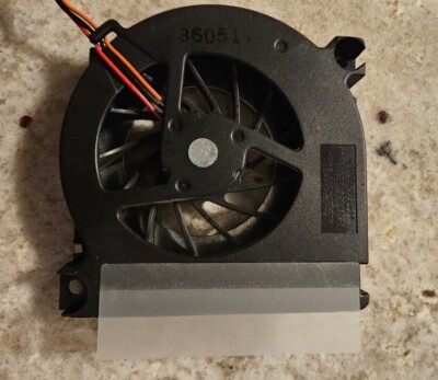 Ventilateur CPU Pour Toshiba Satellite M10 M15 M30 M35 - Réf UDQFRPH 35C0 MCF-TS6512M05 - Occasion