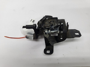 VW Golf 4  -   Motorhaubenschloss Motorhauben Schloss  1J0823509    (02)