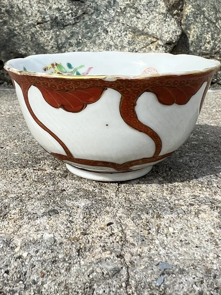 Antigua fantástica taza de té china YongZheng Famille rosa dinastía Qing. Foto 2 de 4