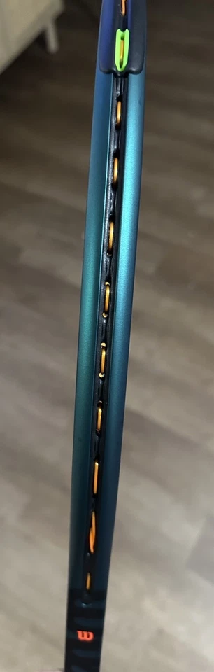 Raqueta de tenis Wilson Blade 98 V9 16x19 4 1/4 Foto 4 de 4