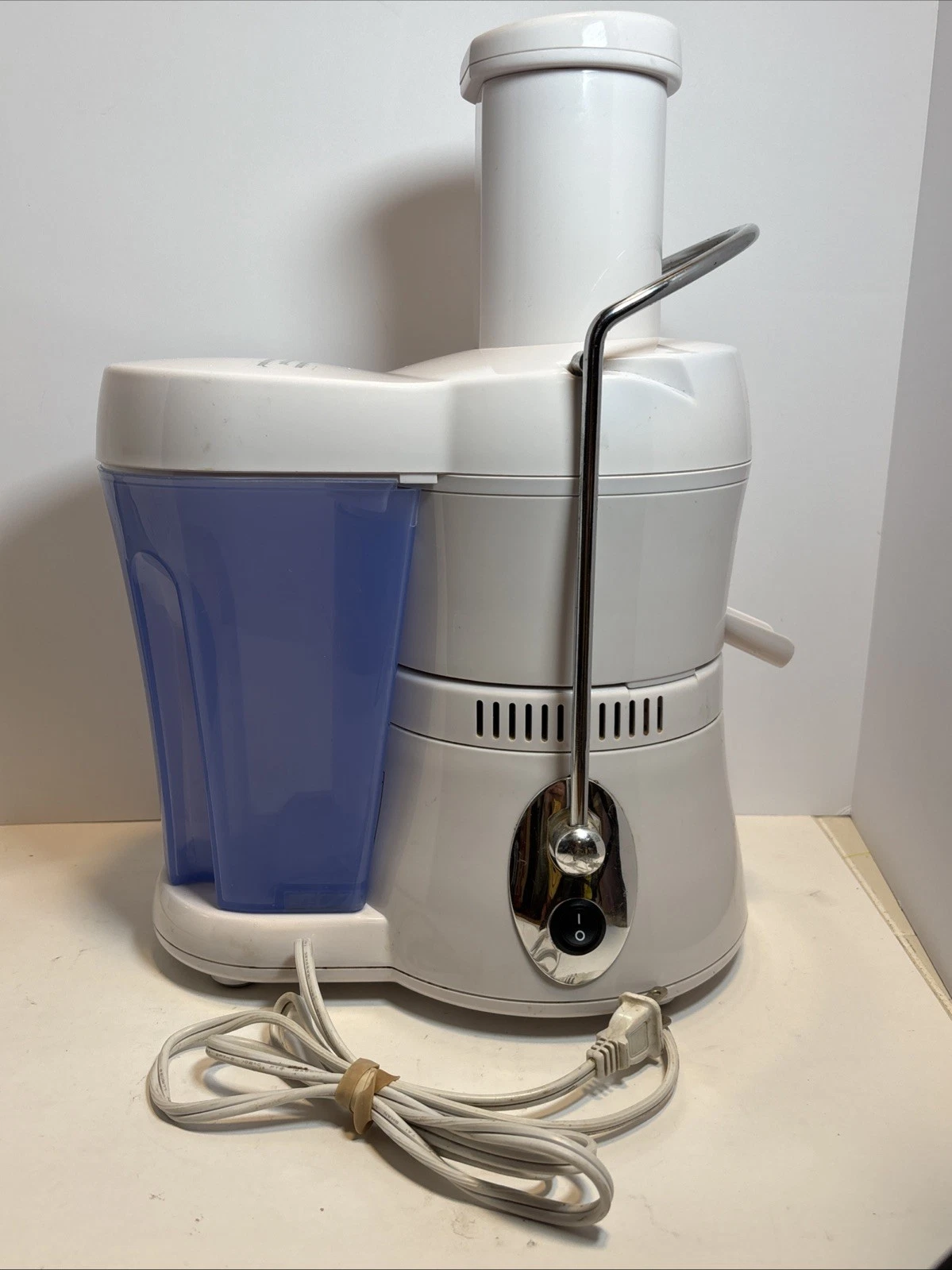 Jack LaLanne Power Juicer Express White chrome accents MT-1020
