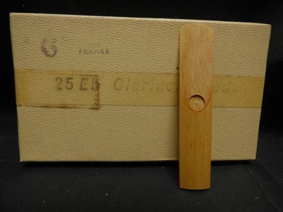 Selten. D&M Oszillator Es Klarinettenblätter. 25 Stück. Med Gauge. Hochwertig .