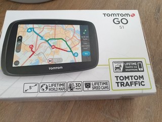 TomTom Go 51 World 5 Zoll Navi Karten Welt Lifetime Maps&Traffic&Radarkameras