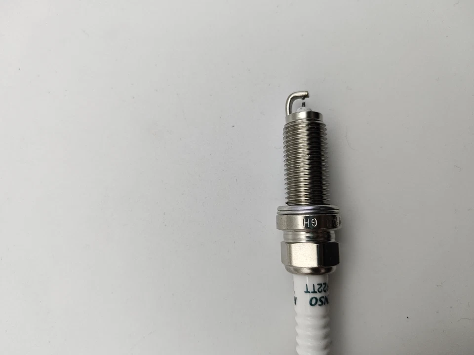 4 piezas bujías de iridio 4712 IXEH22TT para Subaru Impreza 2.0 nuevas EE. UU. Foto 4 de 4