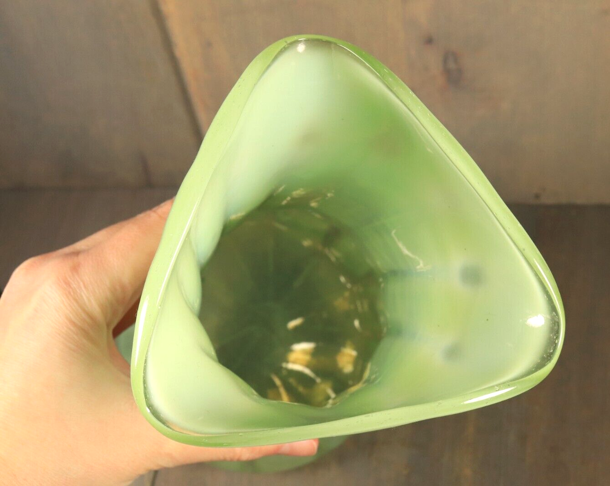 フランス1890s'ヴィクトリアイパーン グリーンオパールセント ヴァセリンSP Antique LARGE French Victorian Vaseline Glass Vase Opalescent