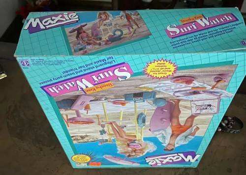 Orologio da surf 1988 Maxie Beachy Keen set da gioco con bauli da nuoto Rob's HASBRO nuovo/sigillato - Foto 5 di 10