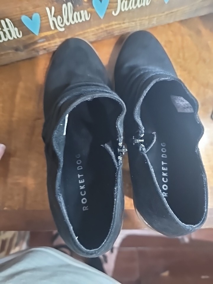 Rocket Dog Women's Black Suede Ankle Bootie Size 8 EU 38.5 eBay