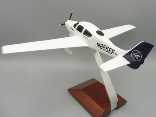 CIRRUS SR20 LUFTHANSA EFA 1/40 Herpa 490160 European Flight Academy - Photo 7 sur 12