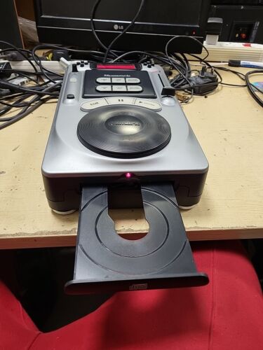 NUMARK AXIS 4 CD PLAYER - SPARES OR REPAIRS - Picture 3 of 10