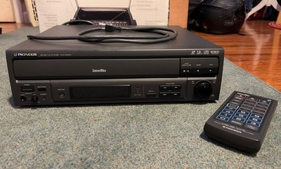 Pioneer CLD-V2600 LaserDisc Player - CD CDV LD- Mtd. December 1994.Tested. Works