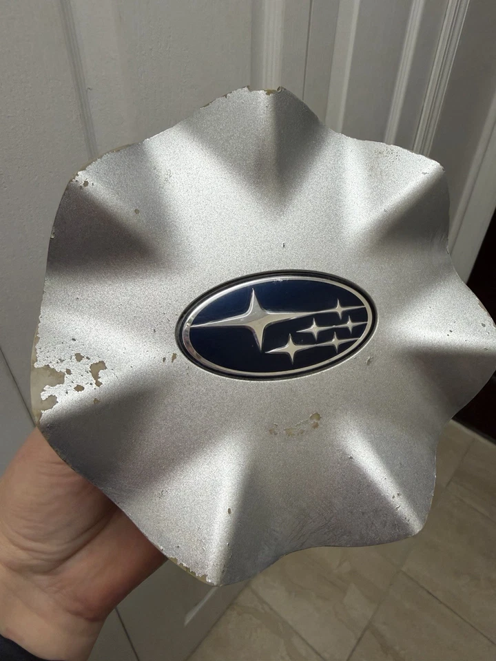 06-14 Tapacubos tapacubos tapacubos rueda aleación plateada 18” Subaru B9 Tribeca 28821-XA000 Foto 3 de 4