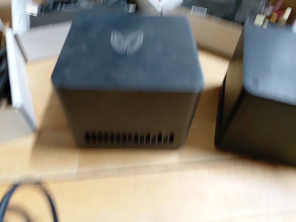 Butterfly Labs BF0005G GH/s ASIC Bitcoin BTC Miner lote 0f 3 Foto 4 de 4