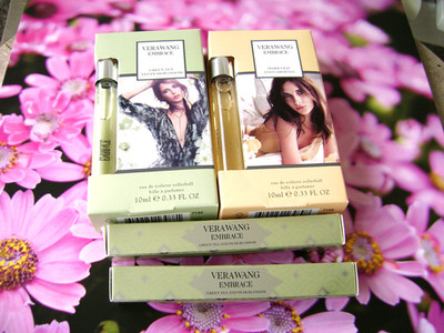4 Vera Wng Embrace   eau de Toilette Rollerball 10ml