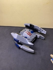 LEGO Star Wars: Vulture Droid Microfighter (75073)