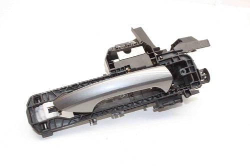 MERCEDES-BENZ B W246, W242 B 180 CDI / d 246.212 Türaußengriff vorne rechts 2541