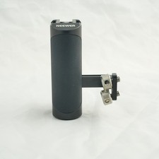 NEEWER Aluminum Side Handle Grip with Cold Shoe, Hex Key and 1/4" Threads- VS105