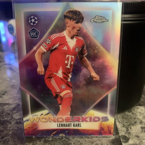 Lennart Karl 2025-26 Topps Chrome UEFA Wonderkids Refractor RC Bayern Munchen