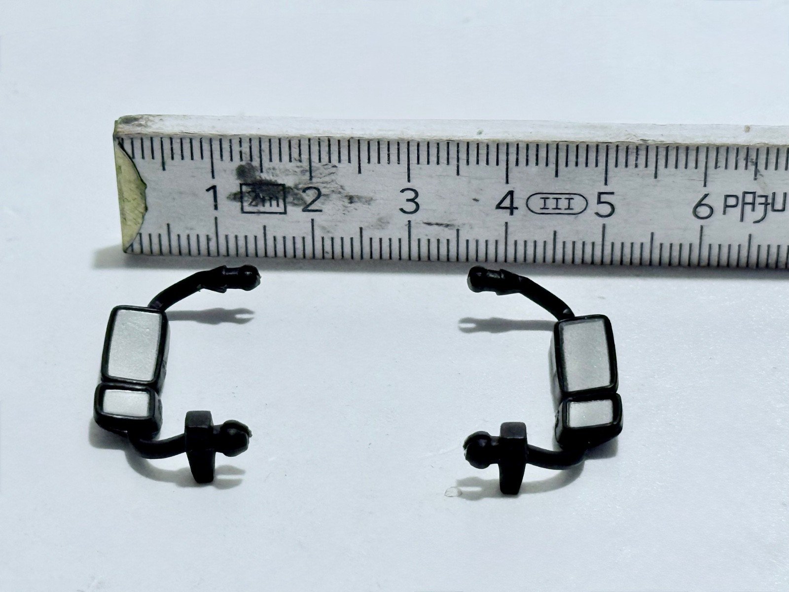 Picture 4 of 6
