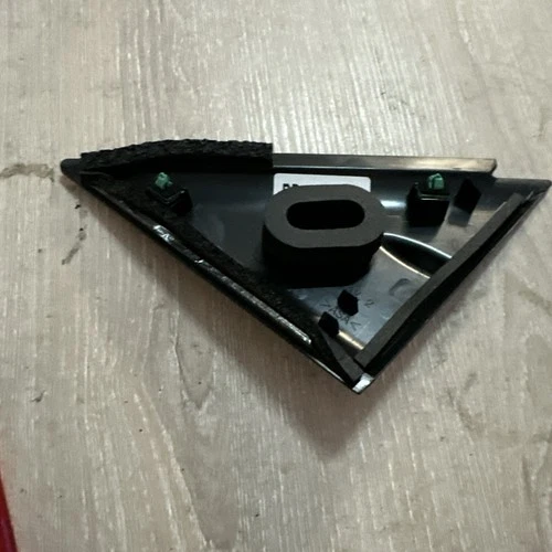 Toyota Cover Fr Door Fr Let OEM 67495-06020 Corner Moulding Camry