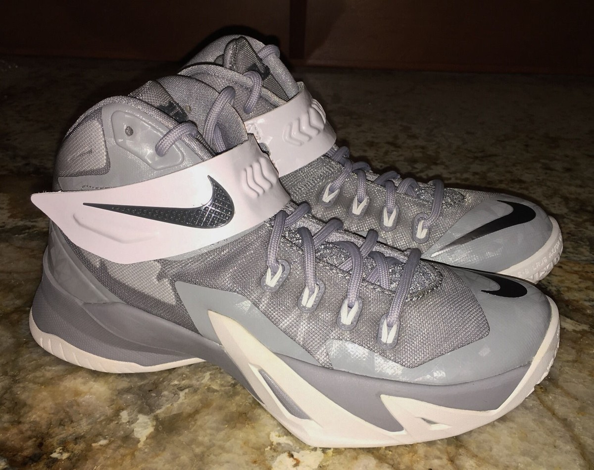 NIKE LeBron Zoom Soldier VIII Basketball Shoes Sneakers Grey