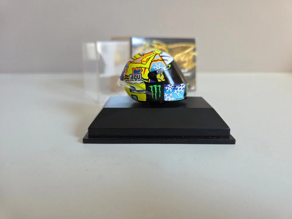 Casque Minichamps 1/8 - V. Rossi - 2016 Sepang MotoGp Test - 398160076 - Photo 3/4