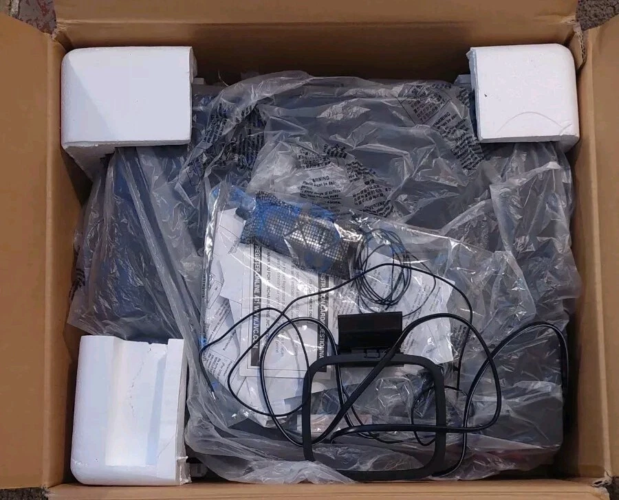 JVC RX-D302B Home theater receiver With RM-SRXD301J Remote , Bundle Av Cables  - Image 3 of 4