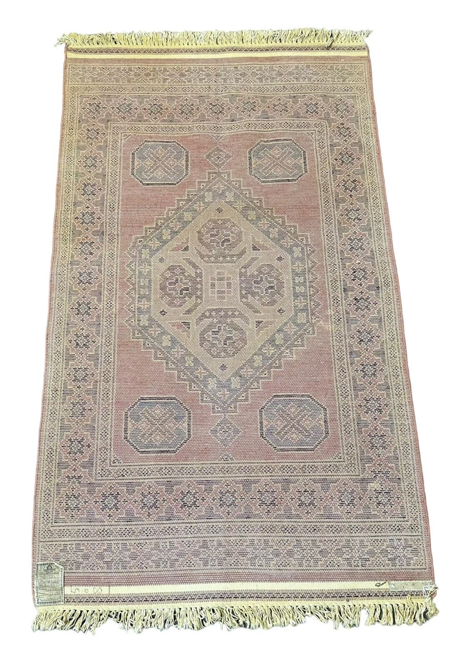 Handmade Vintage Rug Pakistani Bokhara Pink 3ft x 5.1ft - Image 4 of 4
