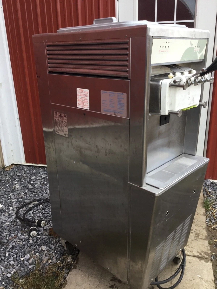 Used Taylor Soft Serve Frozen Yogurt Maker Machine - WATER COOLED