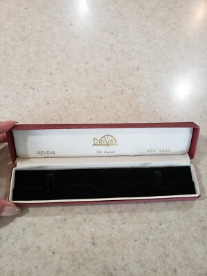 Vintage Driva Jewelers Watch  Case New York Geneva 1940's Bracelet Case 