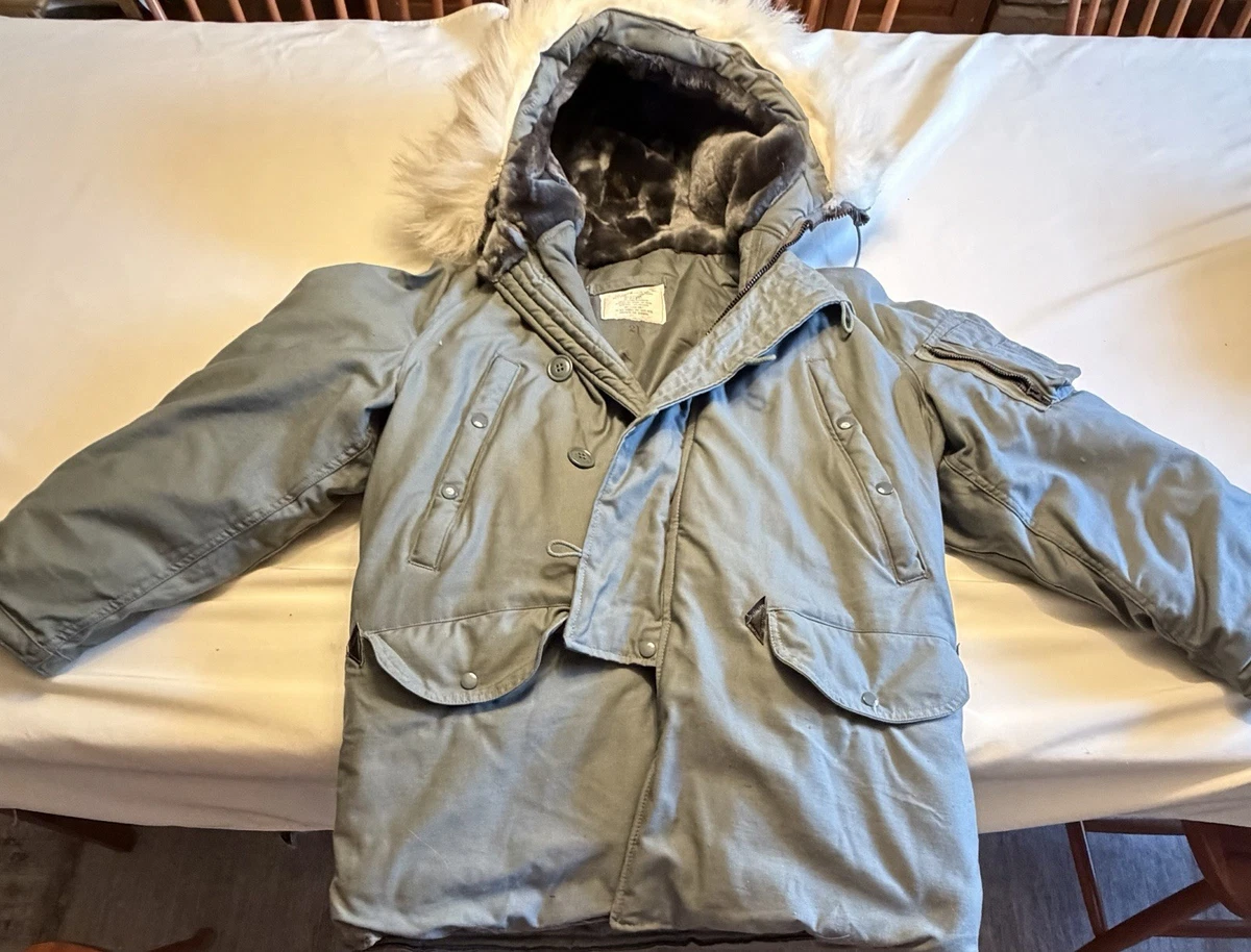 Extreme Cold Weather Jacket In Military Original Period Items