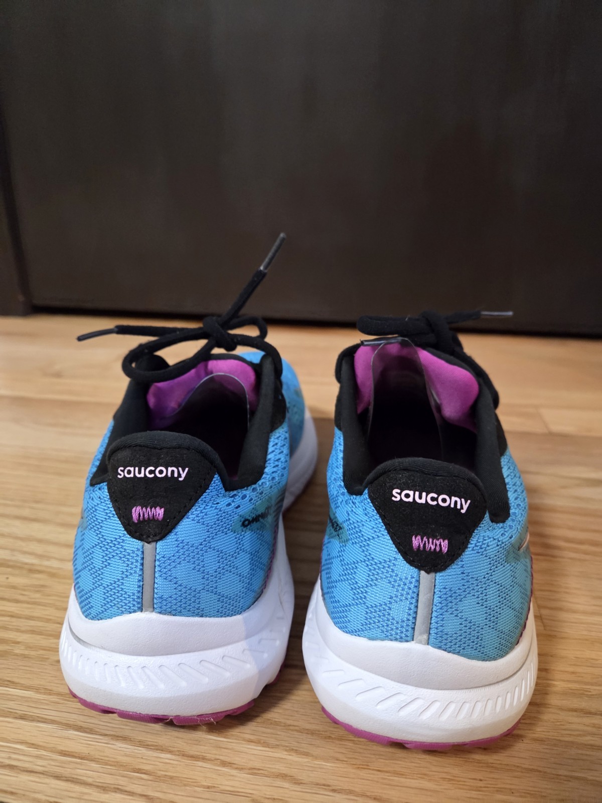 SAUCONY PWR RUN OMNI 20 WOMEN WALKING SNEAKERS SIZE 11 BLUE ATHLETIC SHOES thumbnail 6