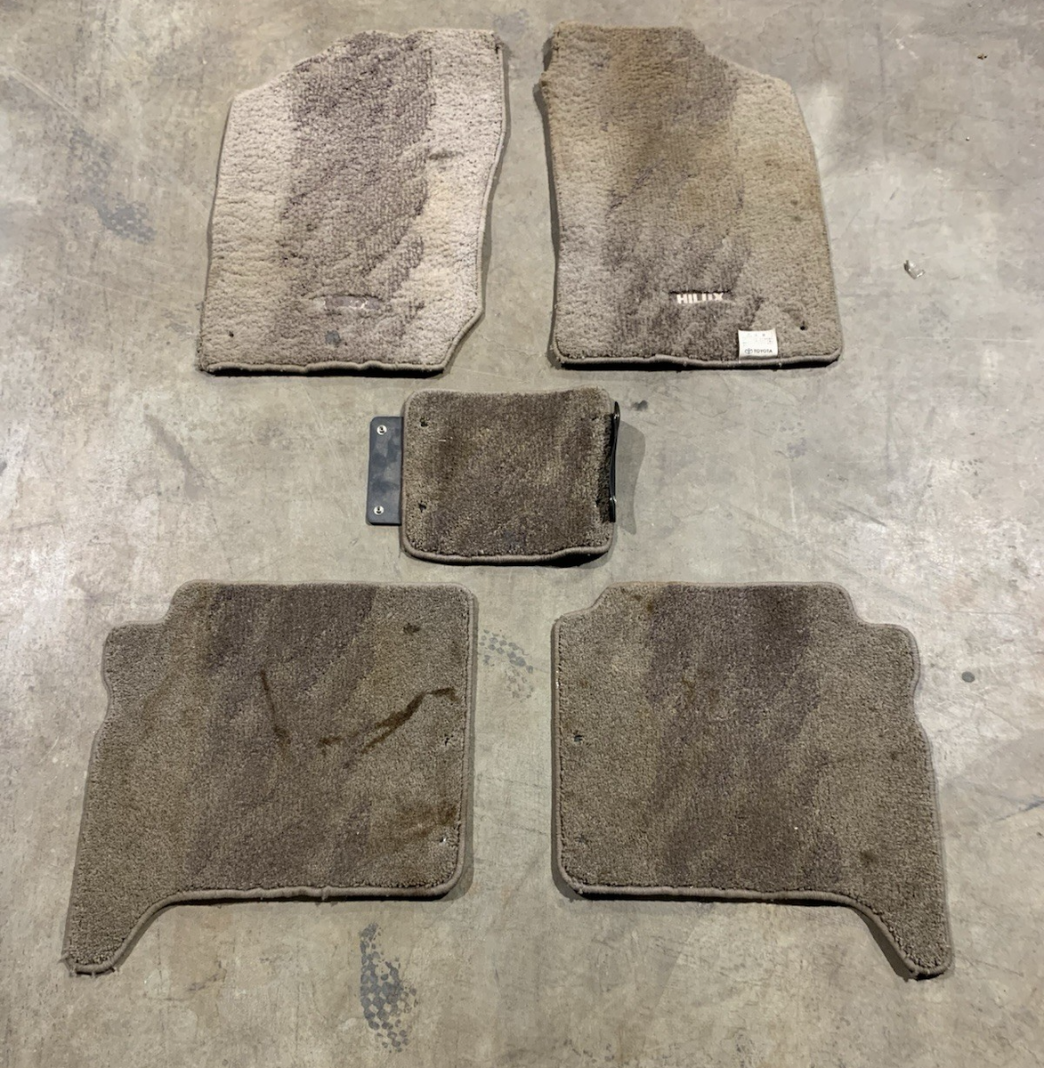OEM Toyota Hilux Surf N130 RHD Floor Mats 1990-1995 JDM Great Used