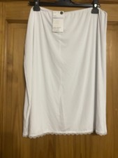 M&S Waist Slip Size 20 White Cool Comfort New With Tags