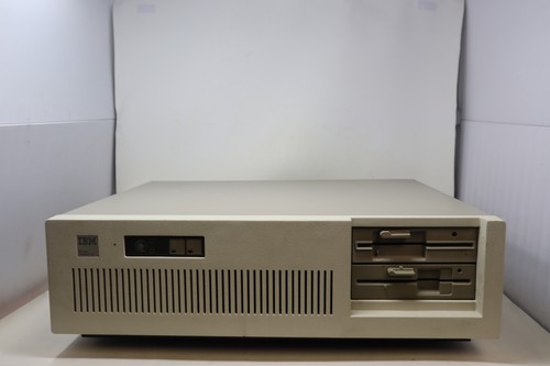 IBM AT 5170 Computer Unit - For Parts, No Hard Drive, Powers On