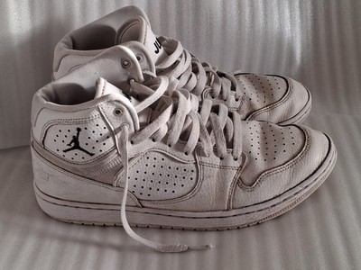 gebraucht - Damen - NIKE JUMPMAN - Air Jordan - Weiß - EU 40 US 7 - AR3762-100 