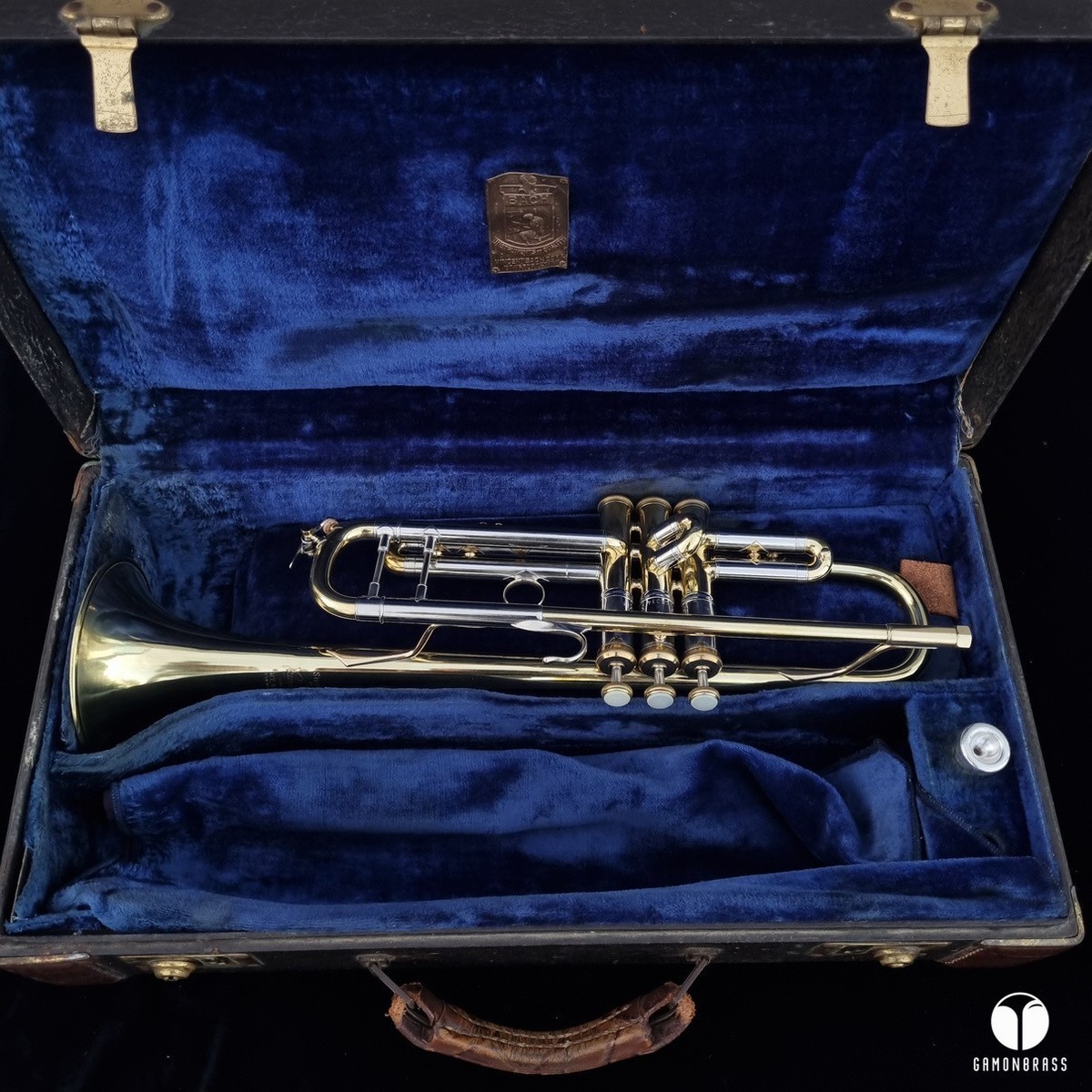 Vincent Bach Stradivarius 37 Mt. Vernon N.Y. trumpet case
