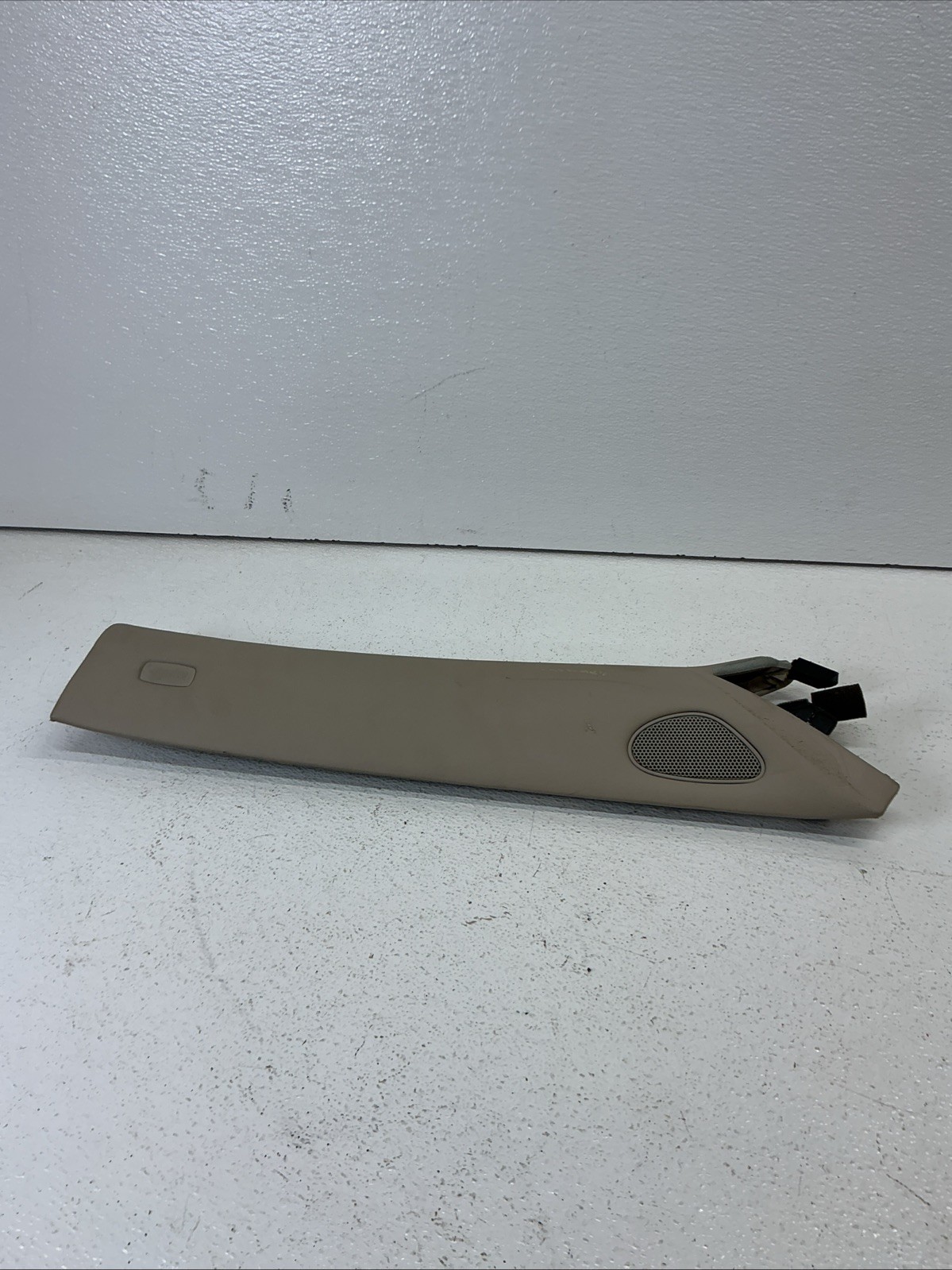 06-08 Bentley Continental Windshield Right A Pillar Trim Cover W/ Speaker Oem