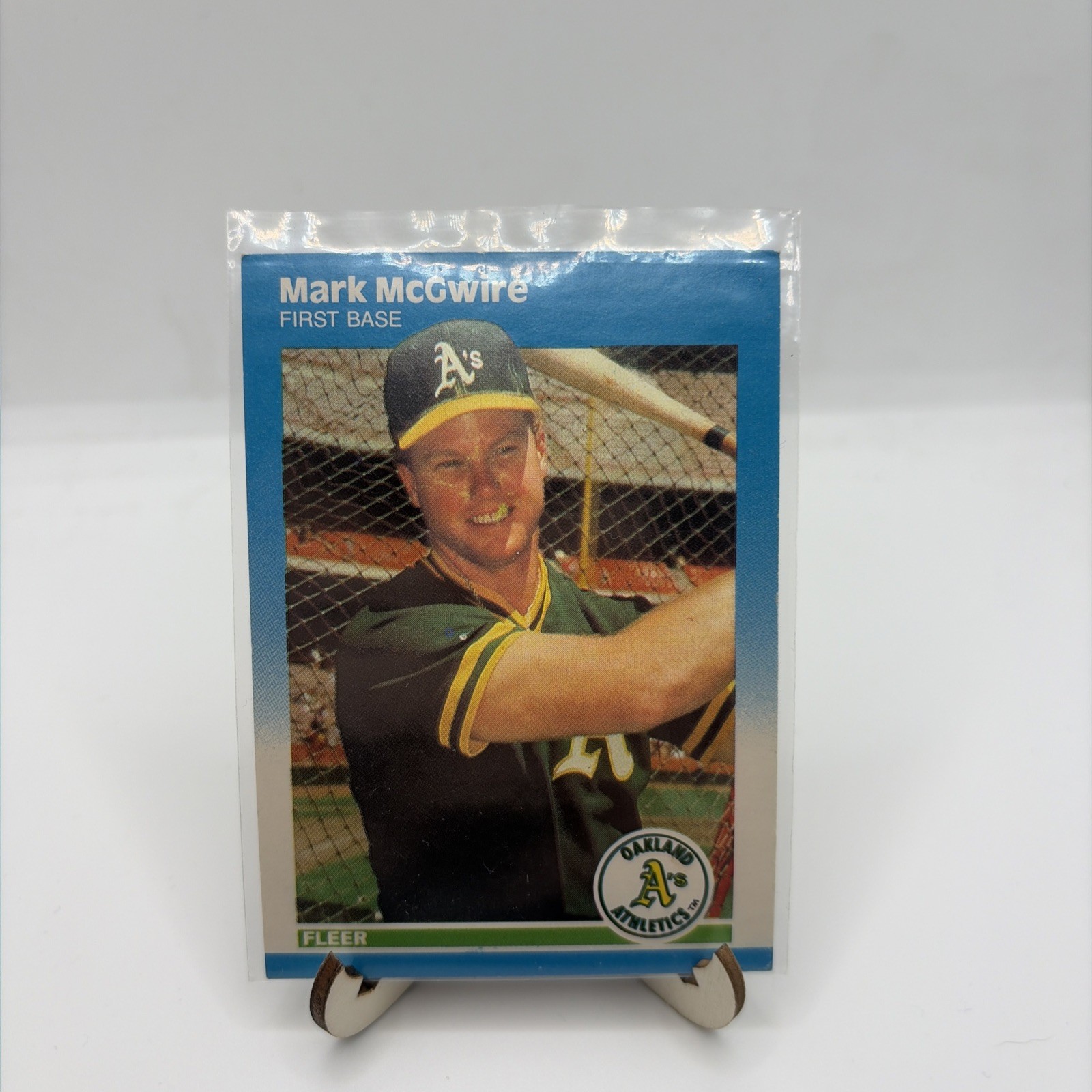 1987 Fleer Update Glossy Mark McGwire #U-76 Oakland Athletics A's