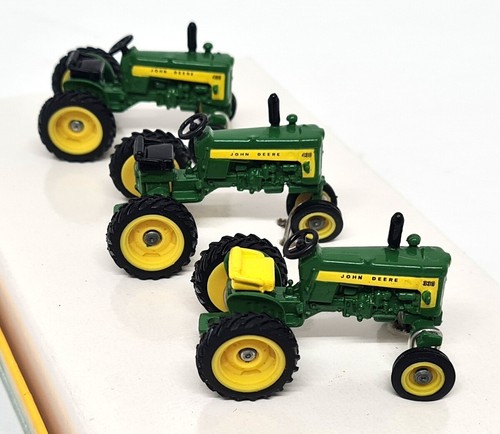 Ertl 1/64 John Deere Dubuque Works 3 Piece Tractor set 1 Diecast Farm