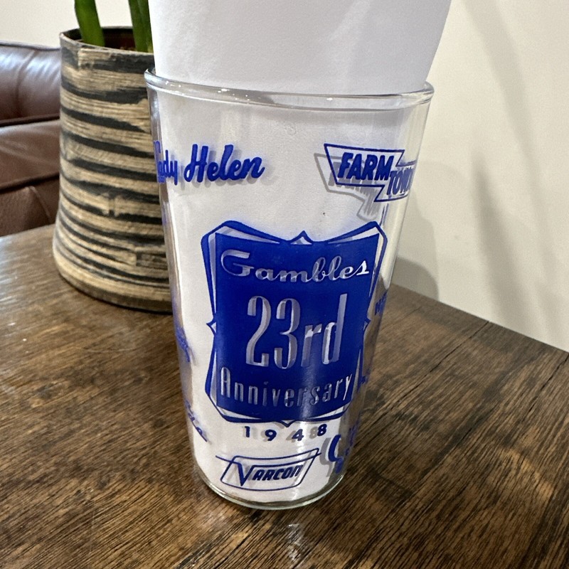 Gambles 23rd Anniversary Famous Brand Names Advertising Measuring Glass Tumbler 