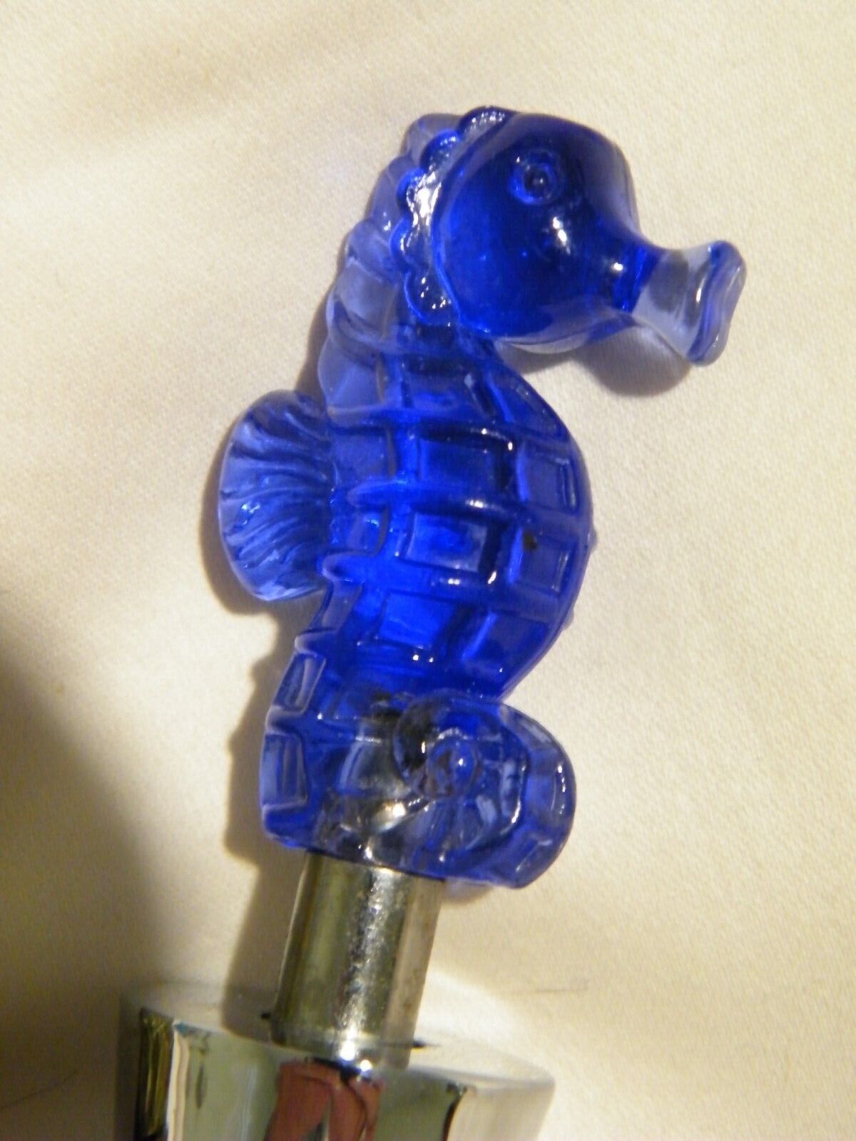 Picture 2 of 4