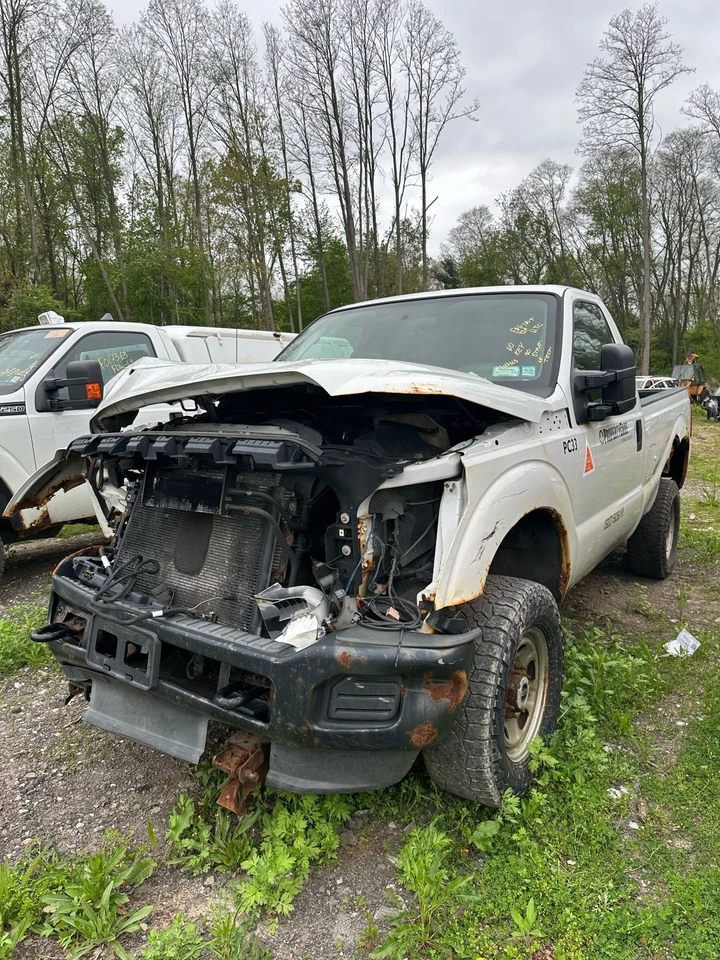 Used Air Cleaner Assembly fits: 2012 Ford F350SD PICKUP 6.2 Grade A Foto 3 de 4