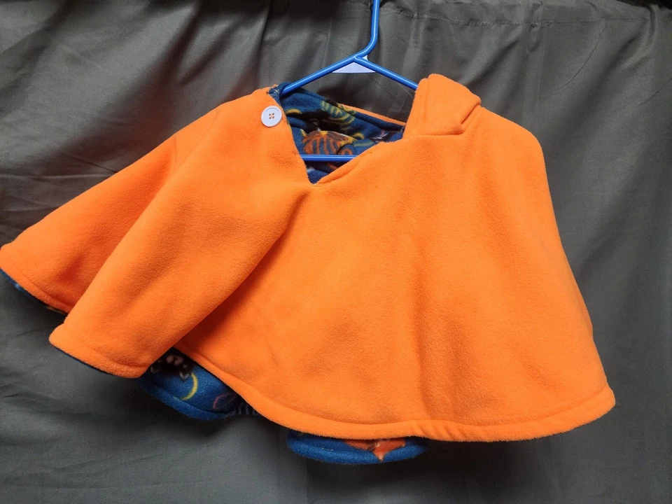 Автомобильное сиденье пончо ручной работы, раздвижное, с двойной флисовой подкладкой - Изображение 3 из 4