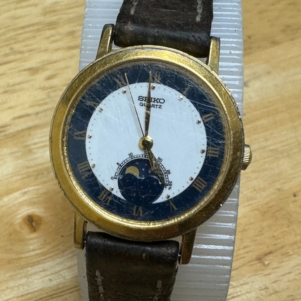 VTG Seiko Quartz Watch 4K22-0089 Women Moon Phase Gold Tone Leather New Battery - image 2 of 4