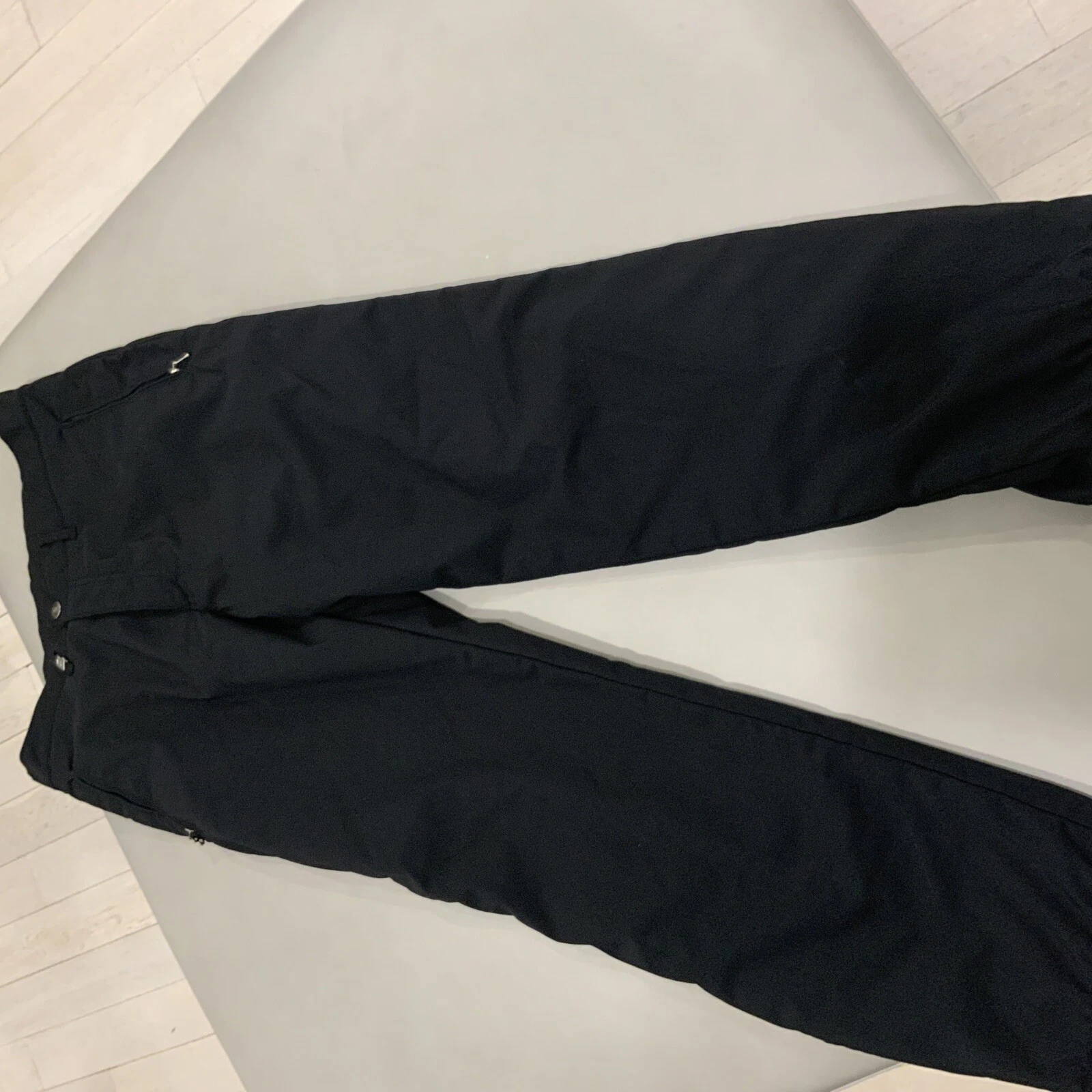 Bogner Men’s Ski pants. Size 34. Preowned.
Opens in a new window or tab