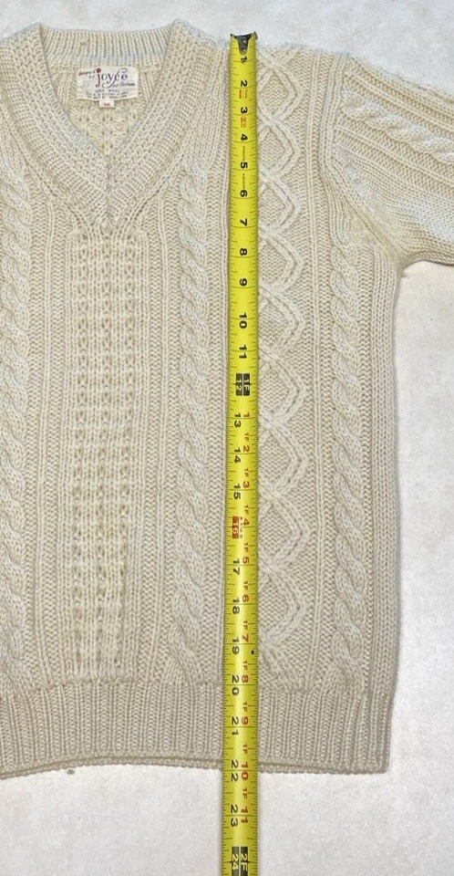Vintage Joyce Sportswear Cream V-Neck Cable Knit Fisherman Wool Sweater 36 S XS - Image 4 of 4